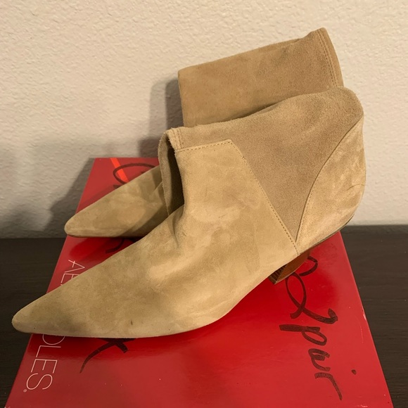 Aerosoles Boots - Picture 3 of 5